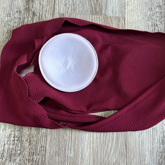 Women's Burgundy Sports Bra - Picture 9 of 9